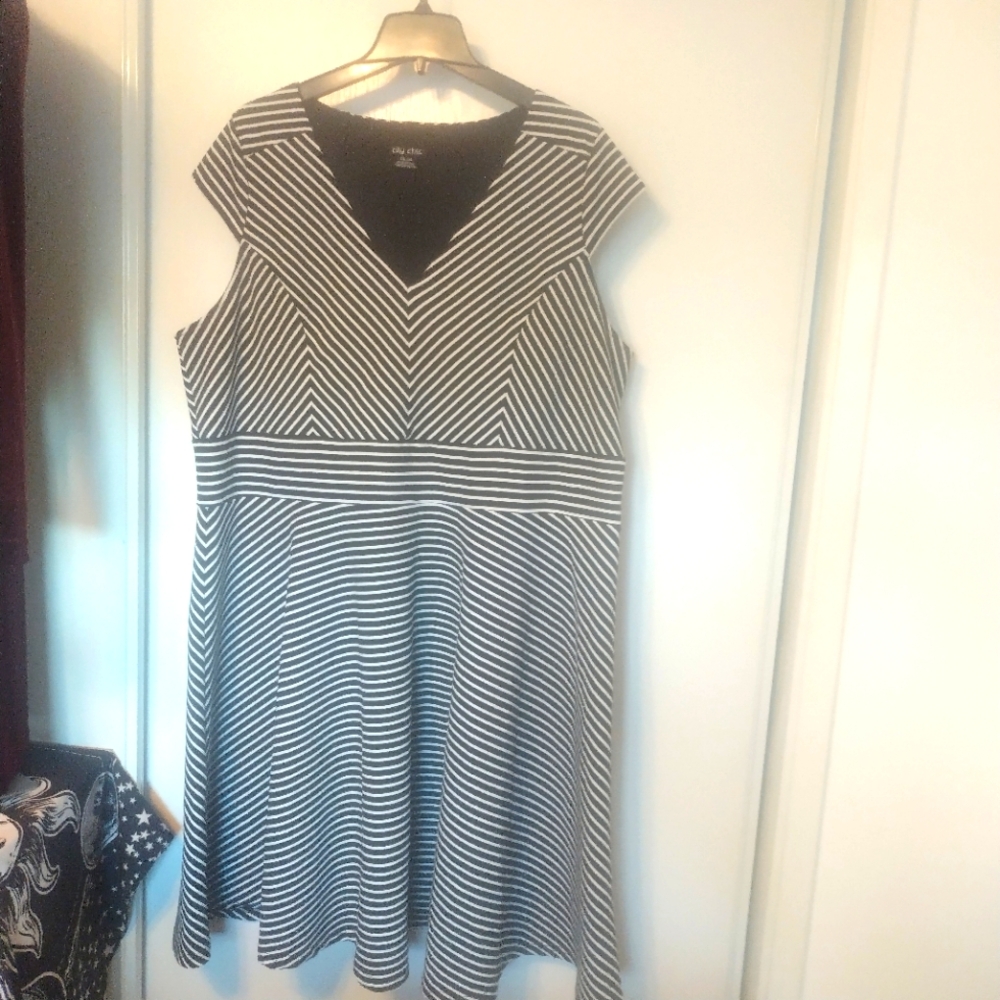 CITY CHIC Black and White Striped Dress XXL/24
